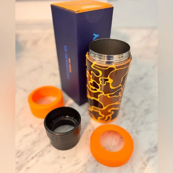 FrostBuddy Universal XL Tumbler with Orange Duck Camo Design - Picture 4 of 12
